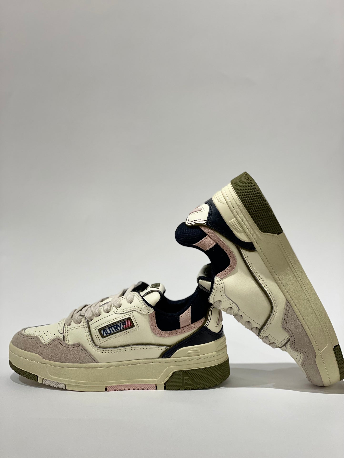 SNEAKERS DONNA AUTRY CLC IN PELLE E SUEDE BLUENIGHT