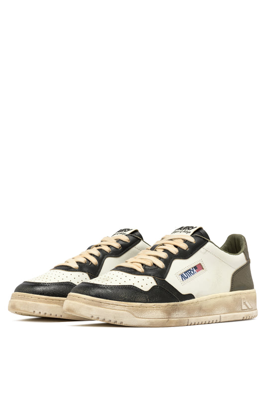AUTRY SNEAKERS MEDALIST LOW SUPER VINTAGE COLORE BIANCO COVERT GREEN E NERO