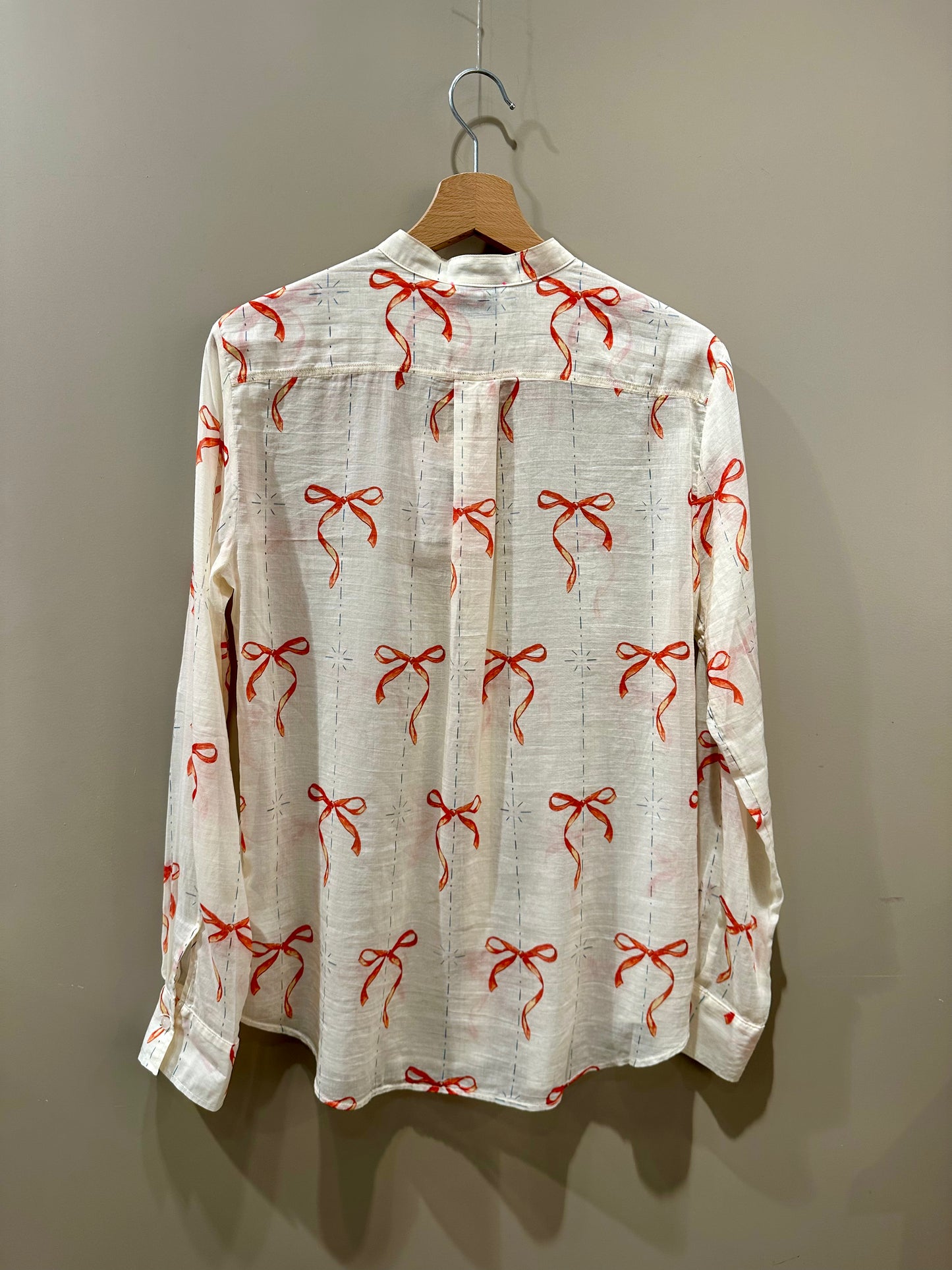 Camicia stampa "nodi d'amore"