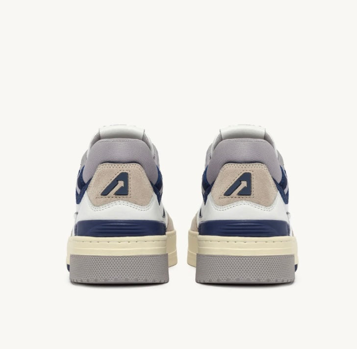 AUTRY SNEAKERS UOMO CLC LOW IN PELLE BIANCA, BLU SCURA E AZZURRA